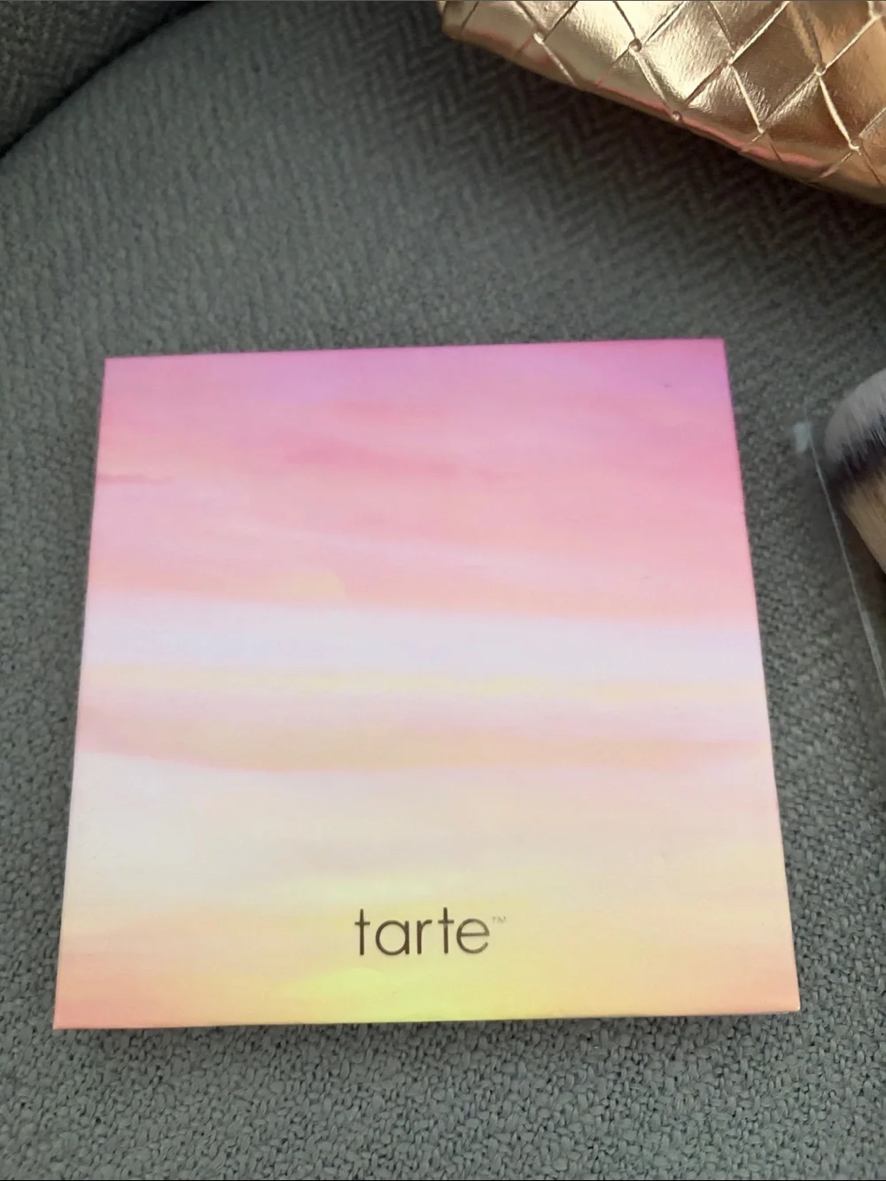 4 piece Tarte & Laura Geller set